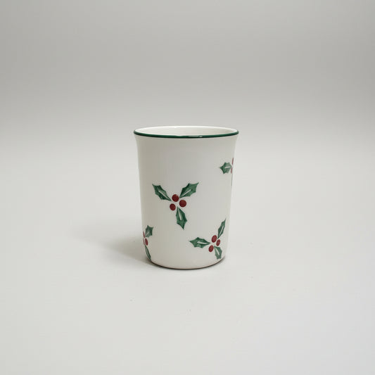 Holly Cup
