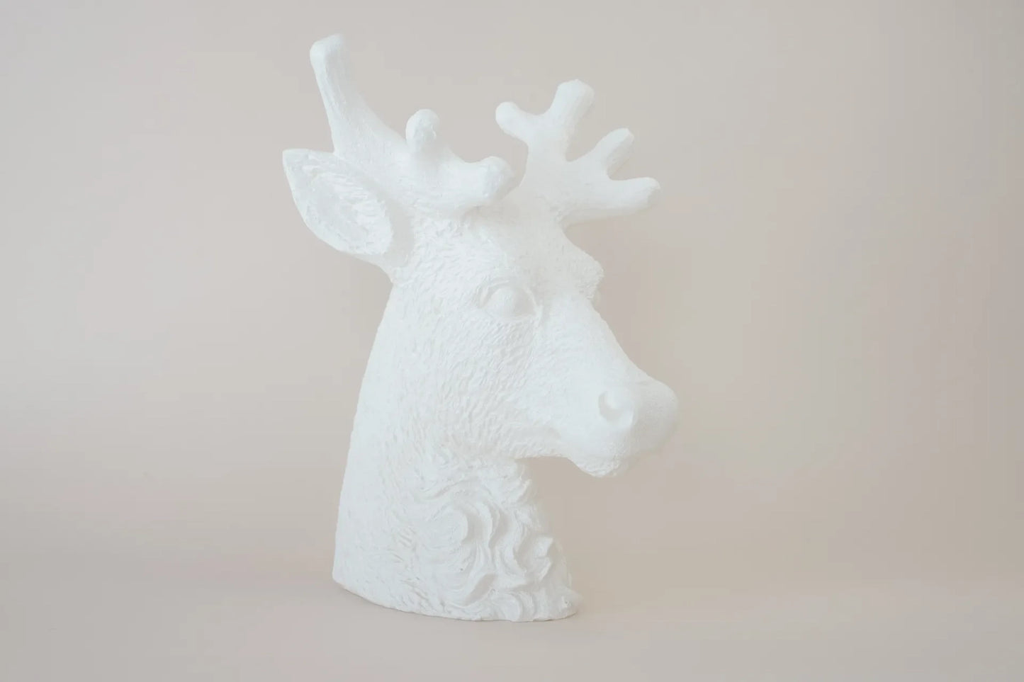 Reindeer Candle – White Mate — handmade Portuguese ceramic by Casa Belo